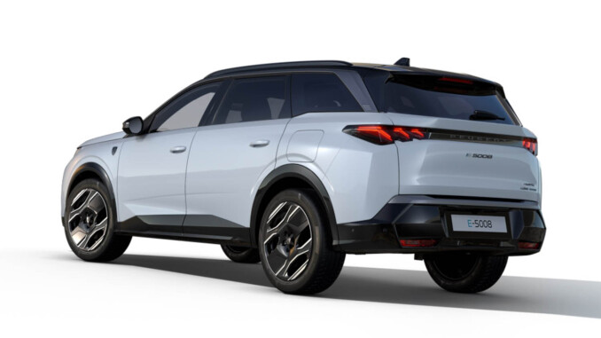 Peugeot 5008 239kW Dual Motor 4WD Launch Edition 73kWh 5dr Auto Electric Estate - Image 4